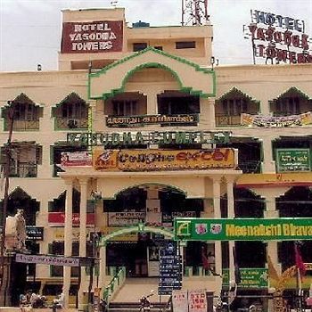 Yasodha Towers Hotel Hosūr Exterior foto